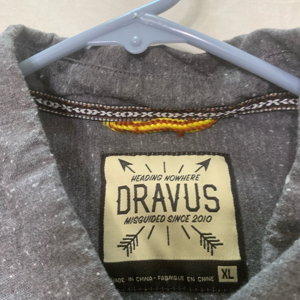 Dravus button down - Picture 3 of 4